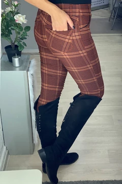 Amanda nadrág - terrakotta kockás