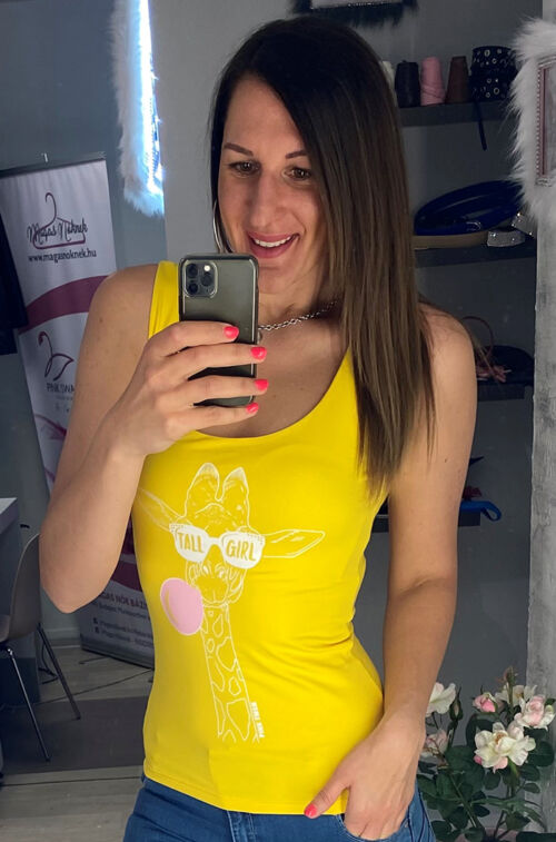 Zsiráfos Tall Girl trikó - sárga
